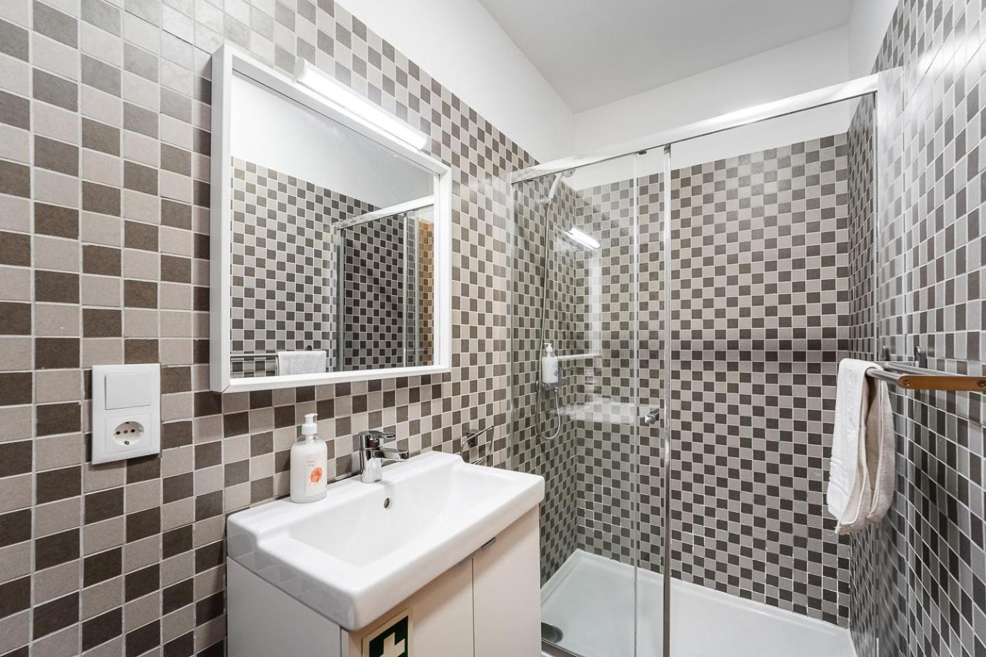 Guestready - Paragon In Porto Kültér fotó